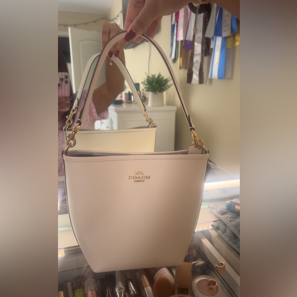 Coach bucket bag